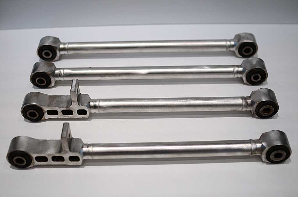 (All Years) Whiteline brace on STI lateral links Subaru Forester